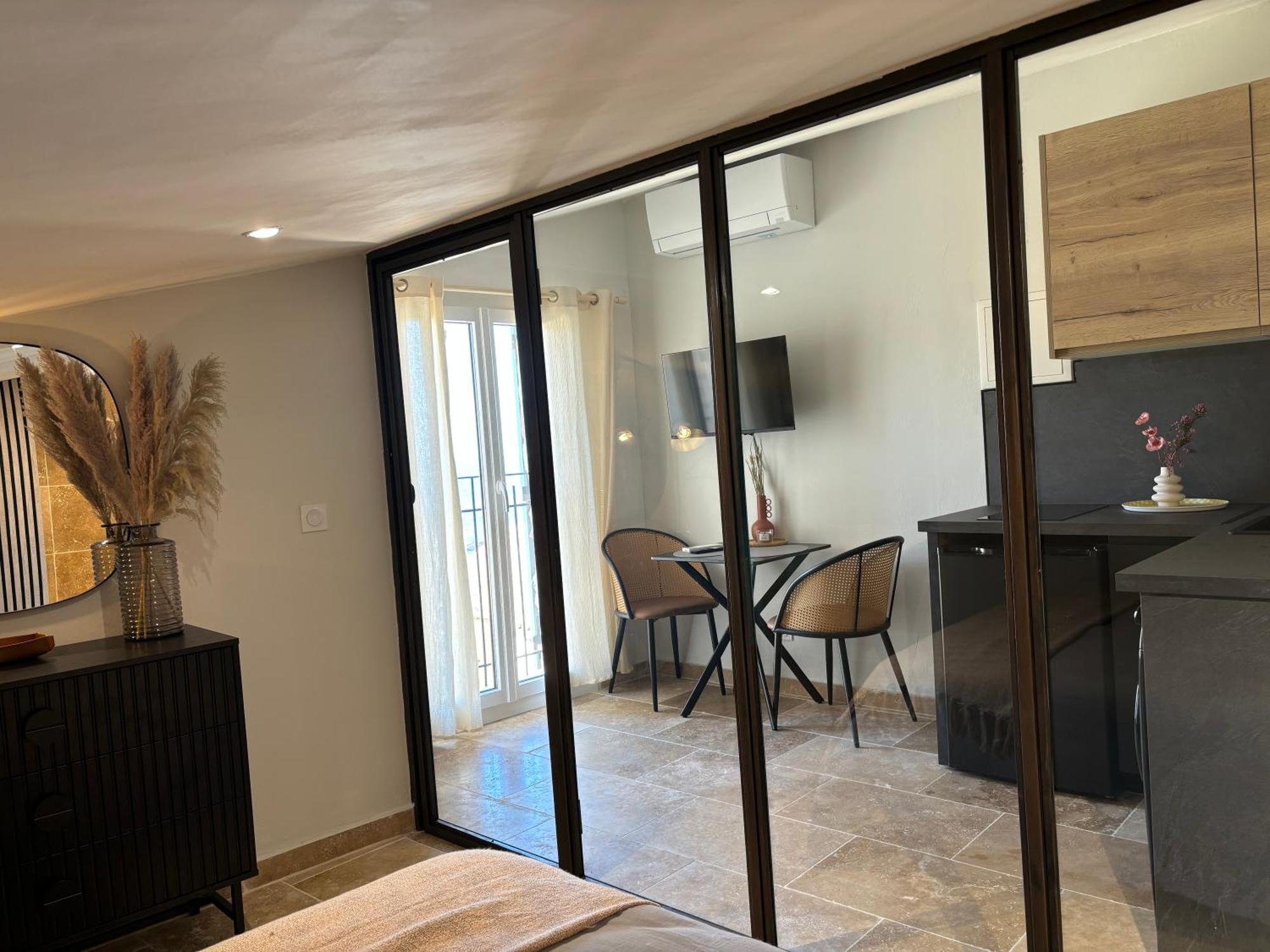 La Pablita, Vieil Antibes, Remparts Apartment Стая снимка