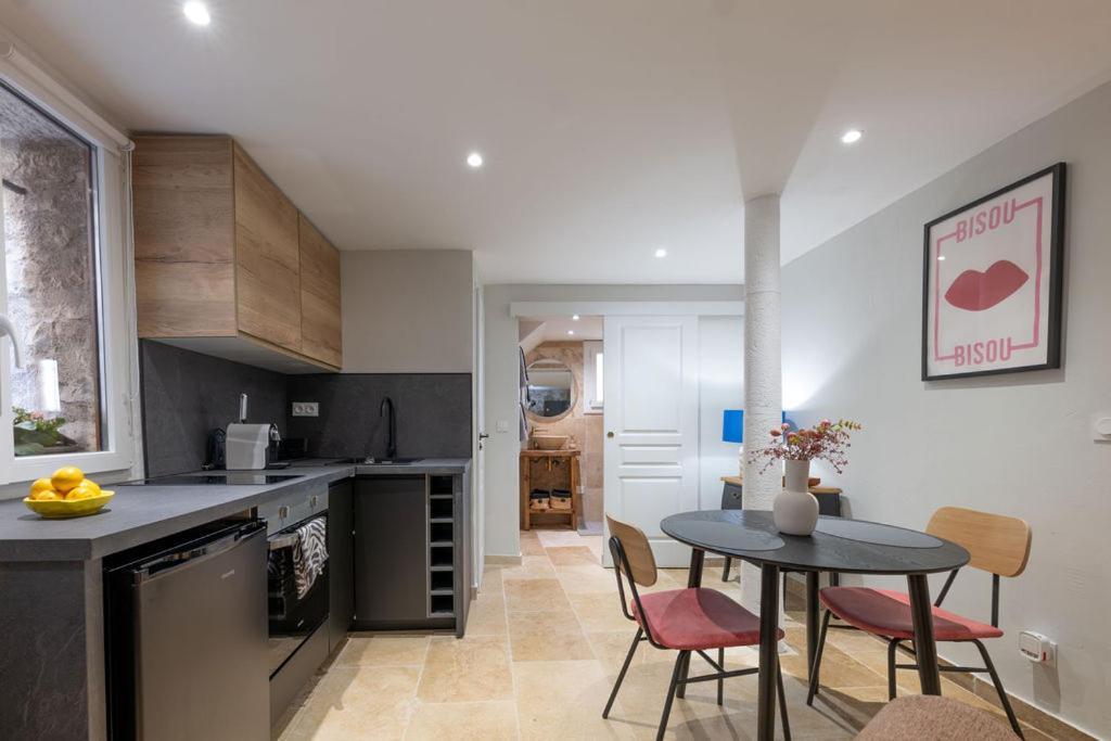 La Pablita, Vieil Antibes, Remparts Apartment Стая снимка